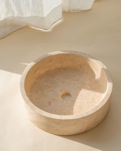 Travertine round tub | Model Lola