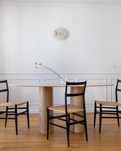 Table à manger par Romain Costa 170x105cm en travertin Beige